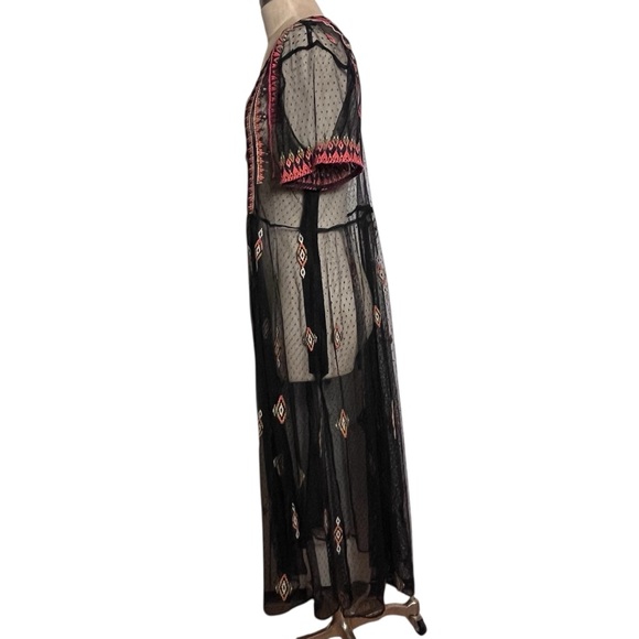 Sundance Dreamy Destinations Black Swiss Dot Embroidered Maxi Boho Dress — XL - Picture 12 of 14